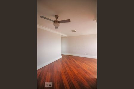 Sala de apartamento para alugar com 3 quartos, 74m² em Vila Romana, São Paulo