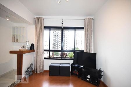 Sala de Tv de apartamento para alugar com 1 quarto, 50m² em Vila Andrade, São Paulo