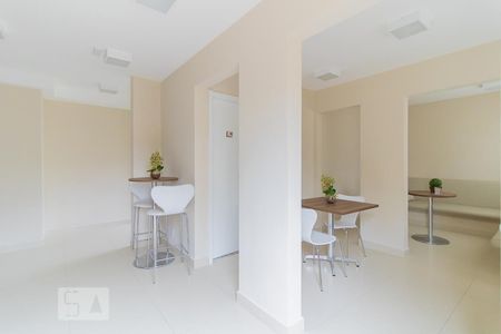 Apartamento à venda com 40m², 2 quartos e sem vagaÁrea comum - Salão de festas