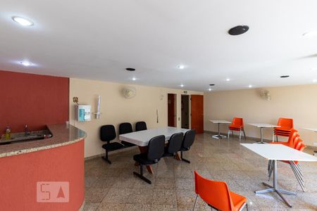 Apartamento para alugar com 93m², 3 quartos e 1 vagaÁrea comum - Salão de festas