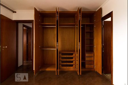 Apartamento à venda com 110m², 3 quartos e 1 vaga Apartamento à venda com 110m², 3 quartos e 1 vagaQuarto 3 Suíte - Armários