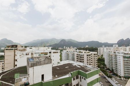 Apartamento para alugar com 140m², 4 quartos e 2 vagas Apartamento para alugar com 140m², 4 quartos e 2 vagasVista Área Externa - Segundo Andar