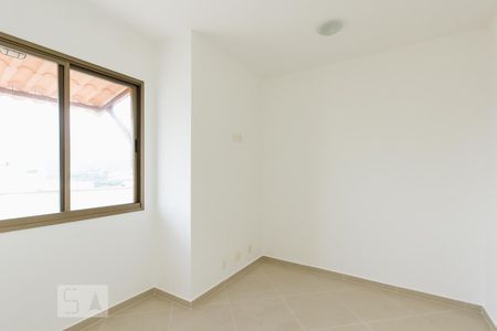 Apartamento para alugar com 140m², 4 quartos e 2 vagas Apartamento para alugar com 140m², 4 quartos e 2 vagasQuarto 3 (Segundo Andar)