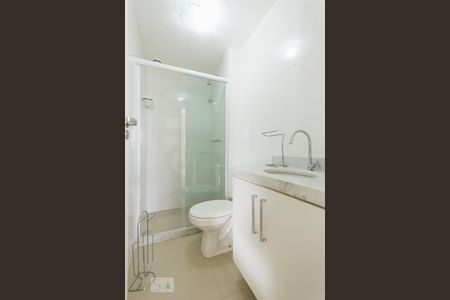 Banheiro Social de apartamento à venda com 2 quartos, 72m² em Jacarepaguá, Rio de Janeiro