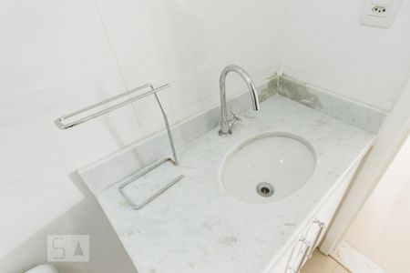 Banheiro Social de apartamento à venda com 2 quartos, 72m² em Jacarepaguá, Rio de Janeiro