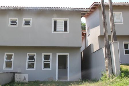 Fachada de casa de condomínio para alugar com 3 quartos, 83m² em Jardim Copacabana, Jundiaí