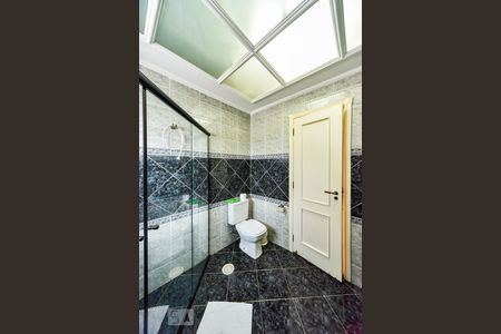 Apartamento à venda com 167m², 4 quartos e 2 vagas Apartamento à venda com 167m², 4 quartos e 2 vagasBanheiro da Suíte