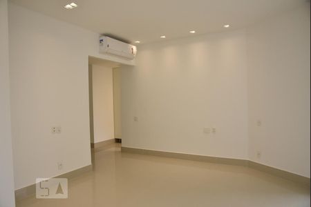 Apartamento para alugar com 1 quarto, 60m² em Jacarepaguá, Rio de Janeiro