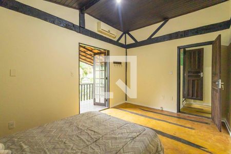 Casa à venda com 400m², 4 quartos e 4 vagas Casa à venda com 400m², 4 quartos e 4 vagasQuarto 1