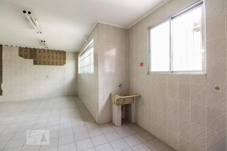 Casa à venda com 137m², 2 quartos e 8 vagasGaragem 