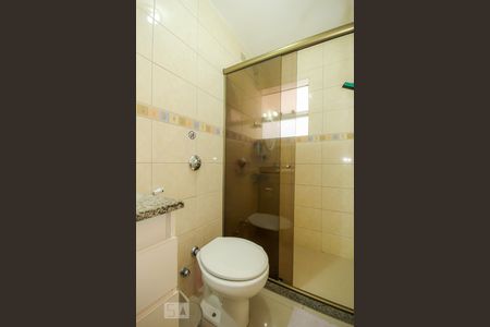 Apartamento para alugar com 76m², 2 quartos e 1 vaga Apartamento para alugar com 76m², 2 quartos e 1 vagaBanheiro - Suite