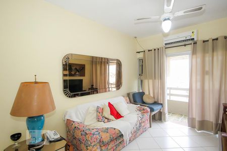 Sala de apartamento para alugar com 2 quartos, 76m² em Copacabana, Rio de Janeiro