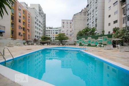 Apartamento para alugar com 76m², 2 quartos e 1 vaga Apartamento para alugar com 76m², 2 quartos e 1 vagaÁrea comum - Piscina