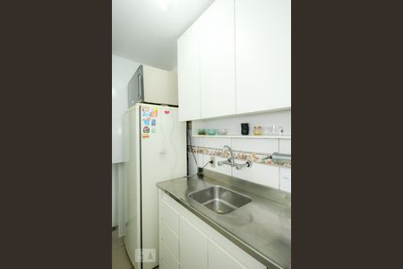Apartamento para alugar com 76m², 2 quartos e 1 vaga Apartamento para alugar com 76m², 2 quartos e 1 vagaCozinha