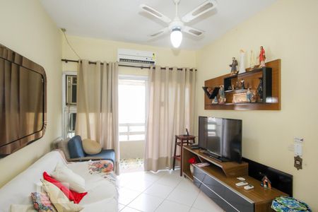 Sala de apartamento para alugar com 2 quartos, 76m² em Copacabana, Rio de Janeiro