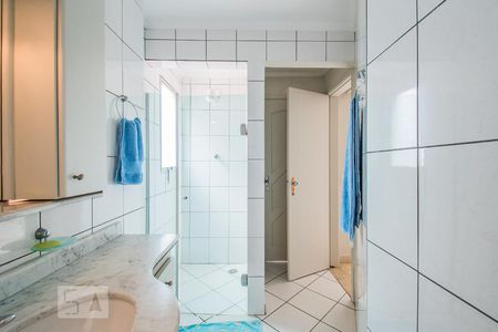 Apartamento à venda com 118m², 3 quartos e 2 vagasBanheiro da Suíte