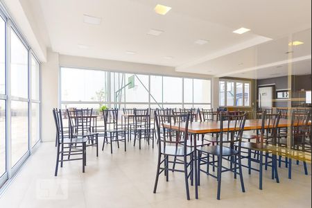 Apartamento à venda com 88m², 2 quartos e 1 vaga Apartamento à venda com 88m², 2 quartos e 1 vagaSalão