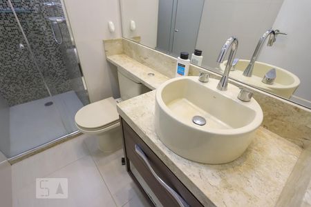 Apartamento para alugar com 122m², 3 quartos e 2 vagas Apartamento para alugar com 122m², 3 quartos e 2 vagasBanheiro Social