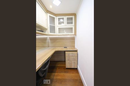 Apartamento para alugar com 122m², 3 quartos e 2 vagas Apartamento para alugar com 122m², 3 quartos e 2 vagasEscritório