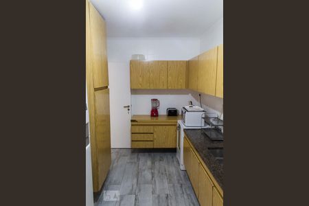 Casa à venda com 385m², 6 quartos e 2 vagasCozinha