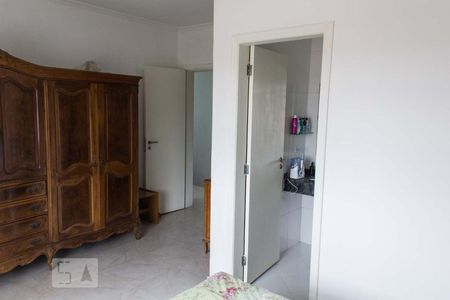 Casa à venda com 385m², 6 quartos e 2 vagasQuarto 2 - Suíte