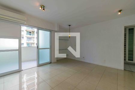 Sala de apartamento para alugar com 2 quartos, 96m² em Recreio dos Bandeirantes, Rio de Janeiro