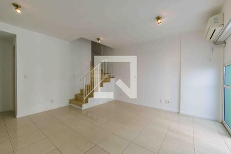 Sala de apartamento para alugar com 2 quartos, 96m² em Recreio dos Bandeirantes, Rio de Janeiro