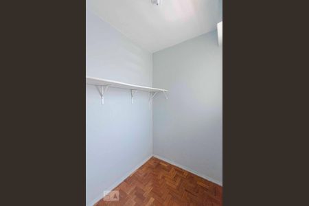 Apartamento à venda com 62m², 2 quartos e sem vagaQuarto de Serviço