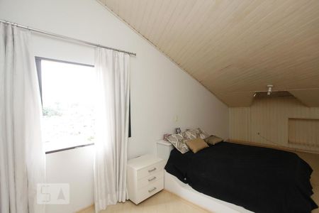 Casa à venda com 306m², 4 quartos e 6 vagas Casa à venda com 306m², 4 quartos e 6 vagasSuíte 3