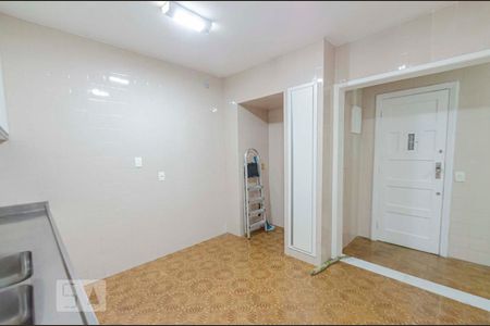 Apartamento à venda com 130m², 3 quartos e 1 vagaCozinha
