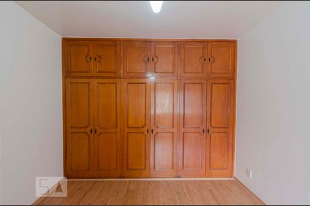 Apartamento à venda com 130m², 3 quartos e 1 vagaSuíte