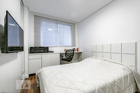 Dormitório de apartamento para alugar com 1 quarto, 55m² em Batel, Curitiba
