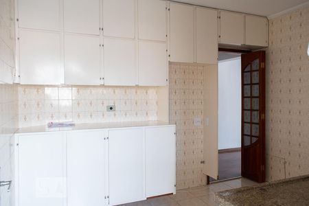 Apartamento à venda com 75m², 3 quartos e 2 vagas Apartamento à venda com 75m², 3 quartos e 2 vagasCOZINHA