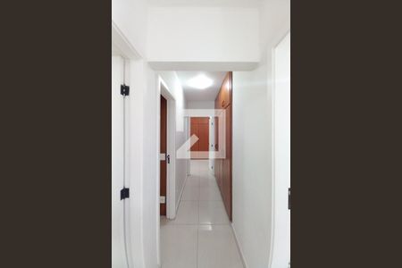 Corredor de apartamento para alugar com 3 quartos, 83m² em Parque Prado, Campinas