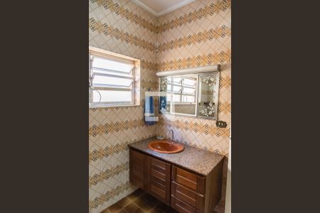 Casa à venda com 600m², 7 quartos e 8 vagas Casa à venda com 600m², 7 quartos e 8 vagasBanheiro