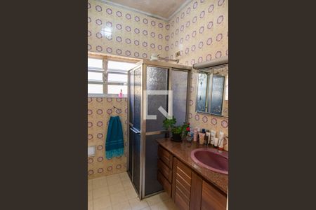 Casa à venda com 600m², 7 quartos e 8 vagas Casa à venda com 600m², 7 quartos e 8 vagasBanheiro da suíte