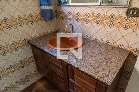 Casa à venda com 600m², 7 quartos e 8 vagas Casa à venda com 600m², 7 quartos e 8 vagasPia