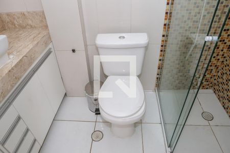 Casa à venda com 390m², 3 quartos e 3 vagas Casa à venda com 390m², 3 quartos e 3 vagasBanheiro da Suíte 2