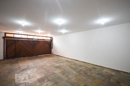 Casa à venda com 350m², 4 quartos e 4 vagasGaragem