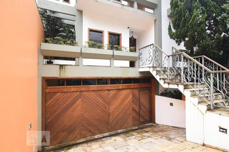 Casa à venda com 350m², 4 quartos e 4 vagasÁrea de Serviço