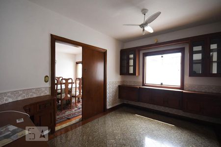 Casa à venda com 350m², 4 quartos e 4 vagasCopa 2