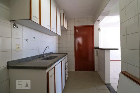 Apartamento para alugar com 72m², 2 quartos e 1 vaga Apartamento para alugar com 72m², 2 quartos e 1 vagaCozinha