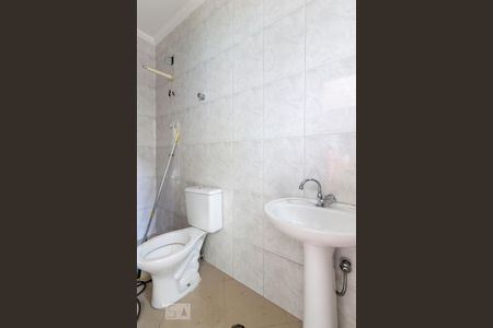 Casa à venda com 225m², 3 quartos e 6 vagas Casa à venda com 225m², 3 quartos e 6 vagasBanheiro Churrasqueira