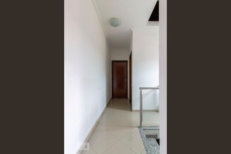 Casa à venda com 225m², 3 quartos e 6 vagas Casa à venda com 225m², 3 quartos e 6 vagasCorredor