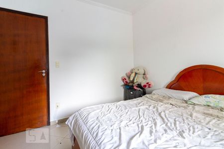 Casa à venda com 225m², 3 quartos e 6 vagas Casa à venda com 225m², 3 quartos e 6 vagasQuarto 3