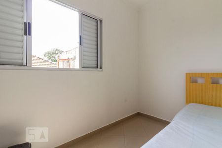 Casa à venda com 225m², 3 quartos e 6 vagas Casa à venda com 225m², 3 quartos e 6 vagasQuarto 2