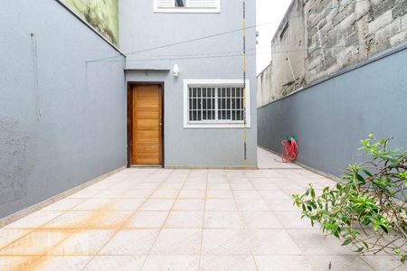 Casa à venda com 225m², 3 quartos e 6 vagas Casa à venda com 225m², 3 quartos e 6 vagasÁrea Externa