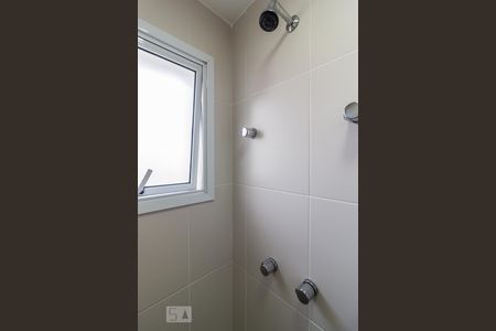 Banheiro de apartamento para alugar com 1 quarto, 44m² em Sumarezinho, São Paulo