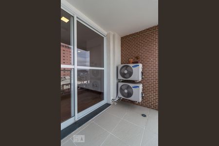 Sacada de apartamento para alugar com 1 quarto, 44m² em Sumarezinho, São Paulo