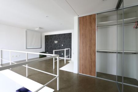 Apartamento à venda com 90m², 1 quarto e 2 vagasSuite